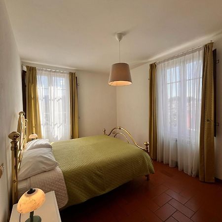 Appartamento Charme con Parcheggio Lucca Esterno foto